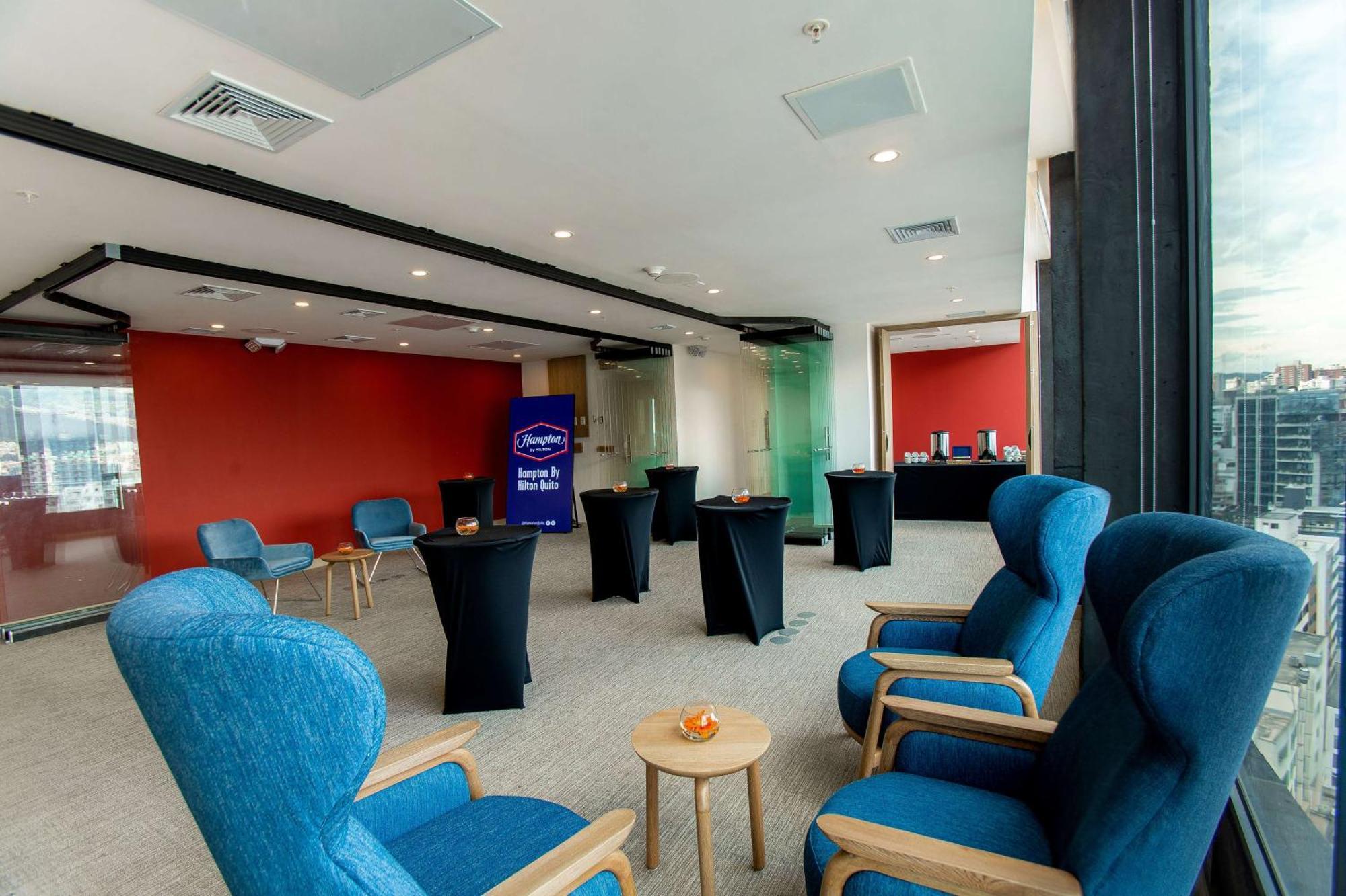 Hampton By Hilton Quito La Carolina Park Hotel Ngoại thất bức ảnh